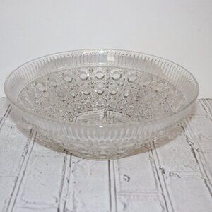 🧊 Clear Glass Vintage Bowl · 10.5" Wide · 5" Tall